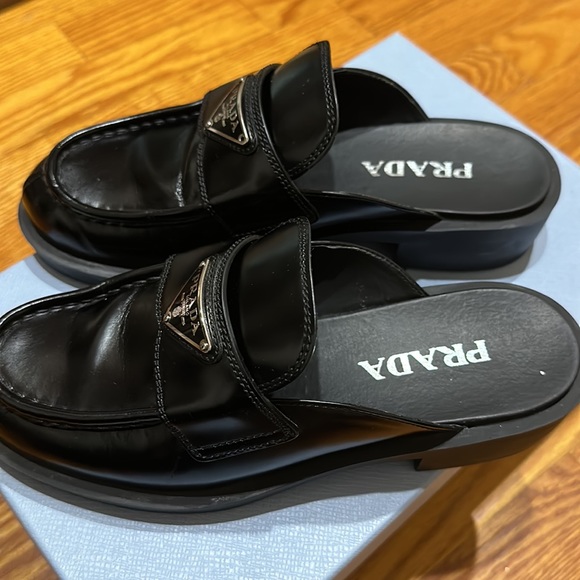 Prada Brushed Leather Loafer Mules Sz 37 - Picture 11 of 13